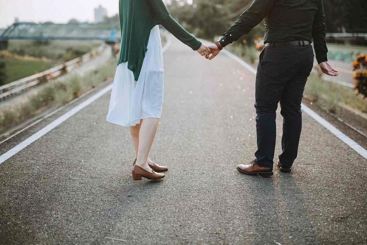 デート中に女性が男性への気持ちを冷ます瞬間