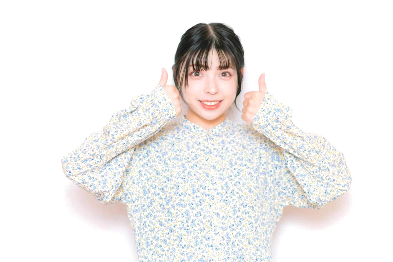 楽しく会話を広げるカップル